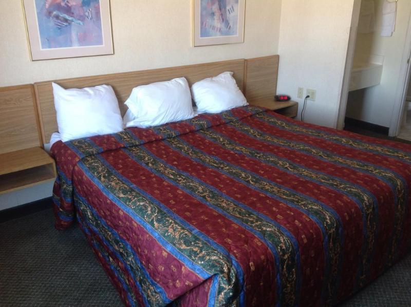 Motel Super 8 By Wyndham Midland Esterno foto